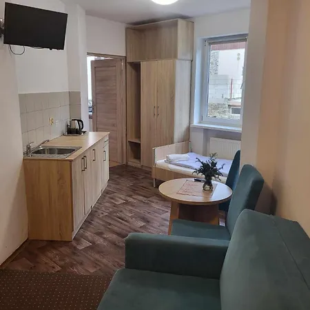 منتجع Dom Wczasowo Rekreacyjny Zgoda كارباش