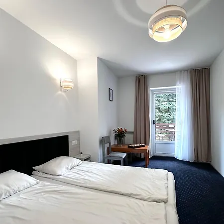 منتجع Dom Wczasowo Rekreacyjny Zgoda كارباش