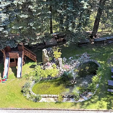 Dom Wczasowo Rekreacyjny Zgoda Resort *