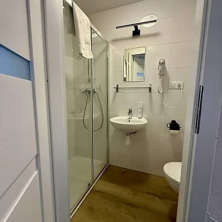 Dom Wczasowo Rekreacyjny Zgoda Resort *